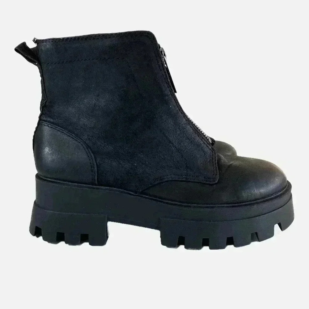 GB Gianni Bini All-Star Leather Chunky Lug Sole Platform Booties Size 10 Womens